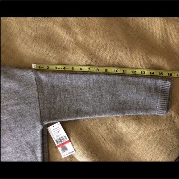 Karen Kane Oversized Embroidered Sweater Gray XS - Picture 5 of 6